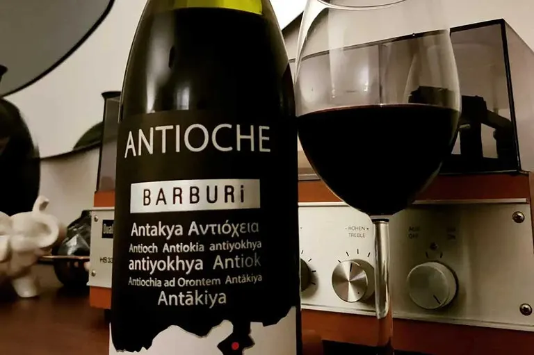 Antioch Beyaz