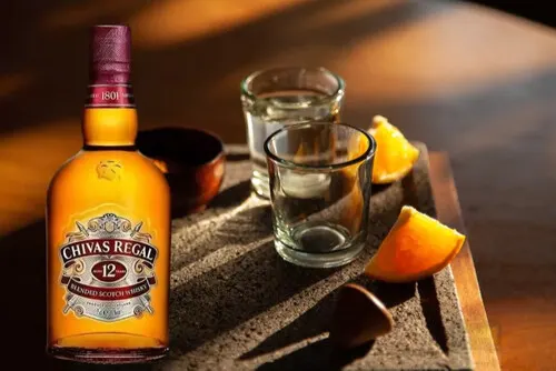 Chivas Regal (12 Years)